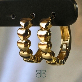 ARGOLA CORAÇÃO GORDINHO LISO M OURO