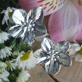 BRINCO FLOR M