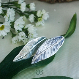 BRINCO FOLHA BANANEIRA