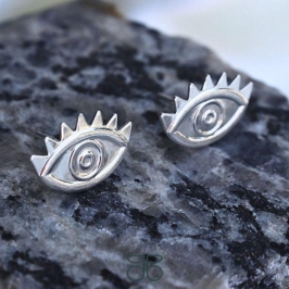 BRINCO OLHO GREGO PRATA