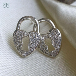 BRINCO CORAÇÃO CADEADO CRAVEJADO PRATA