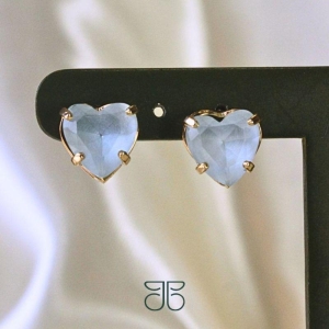 BRINCO CORAÇAO PEDRA AZUL CLARO