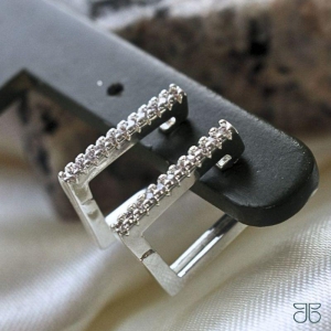 BRINCO ARGOLA QUADRADA G 1 FILETE