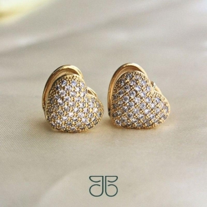 BRINCO CORAÇÃO CRAVEJADO