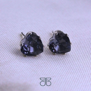 BRINCO SOLITÁRIO CORAÇÃO M PRATA PEDRA LILÁS