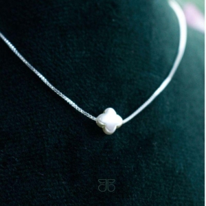 GARGANTILHA 1 TREVINHO PEROLA 45CM