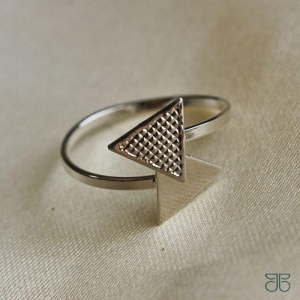 ANEL REGULAVEL GEOMETRICO TRIANGULO DUPLO