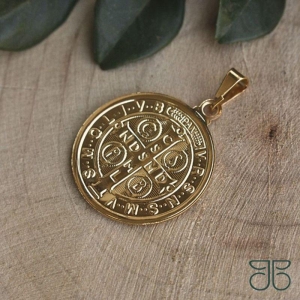 PINGENTE SÃO BENTO GG