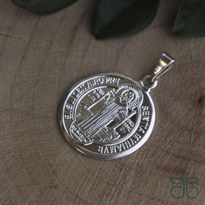 PINGENTE SÃO BENTO GG