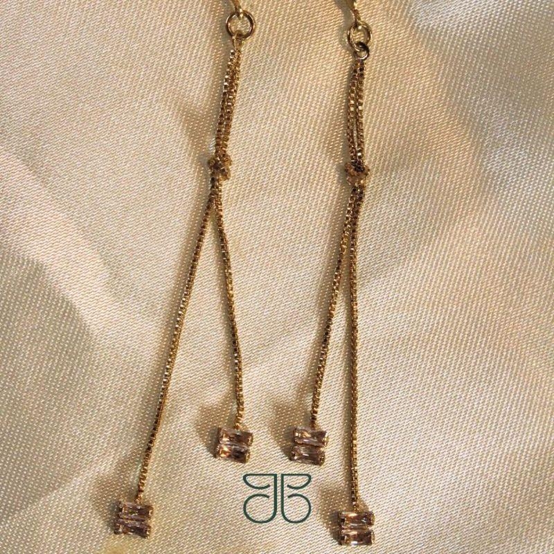 BRINCO VENEZIANA NOZINHO PEDRA NAVETE