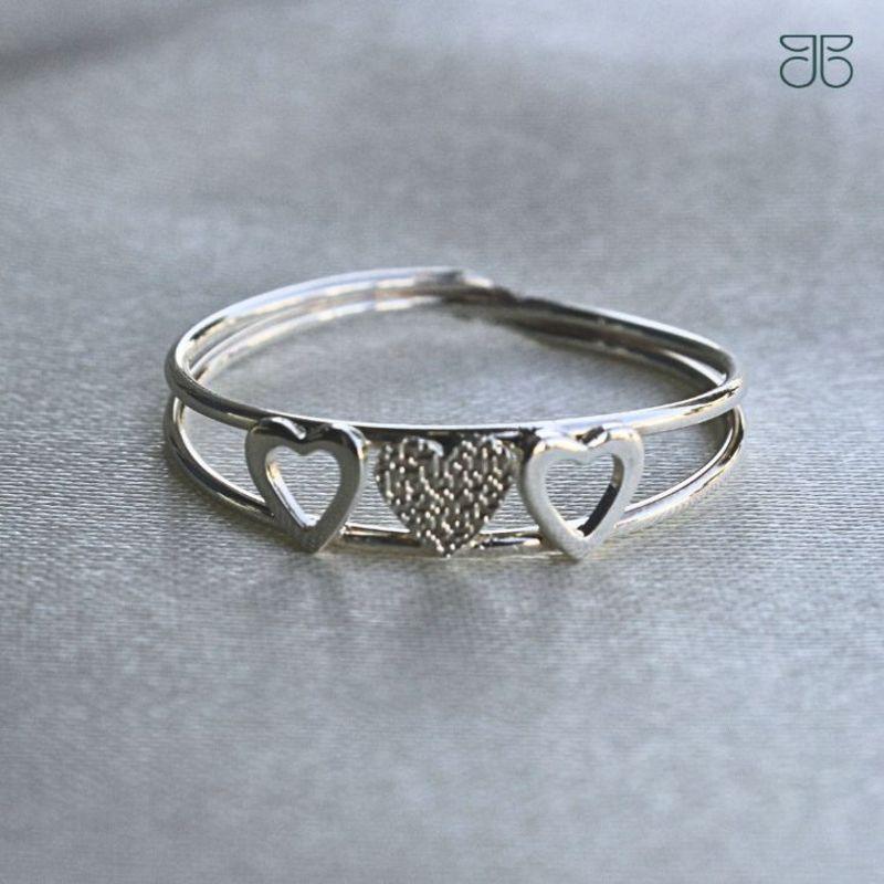 ANEL 3 CORAÇÕES 1 DIAMANTADO PRATA